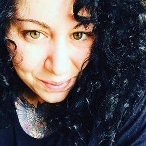 Meet your Posher, Deb